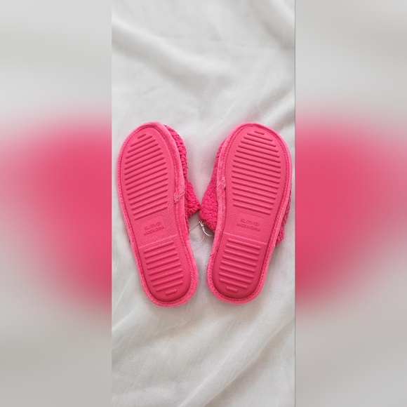 NWT! Oh What Fun Women's Pink Christmas Shoe/Slippers Slides Size XL(11-… - Picture 3 of 5